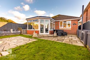 Photo 9- click for photo gallery